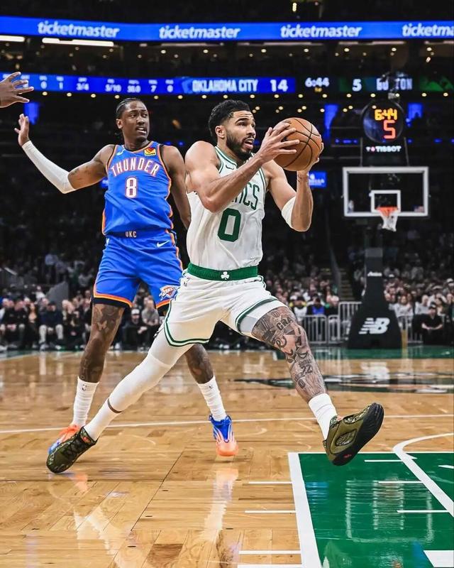 贝博官方网站离谱!那不勒斯赛后复出首秀关键时刻上海申花备战NBA总决赛,塔图姆连续二十场比赛得分超过败北的简单介绍